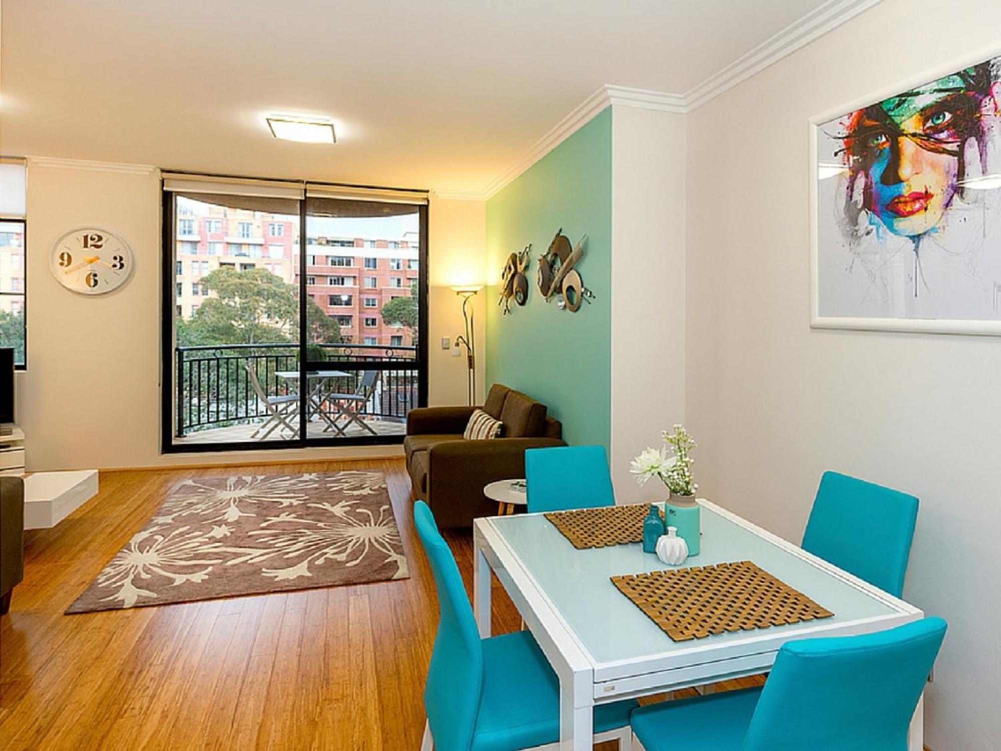 Apartment Thriving Location, Dining Hub Near Cbd Sydney